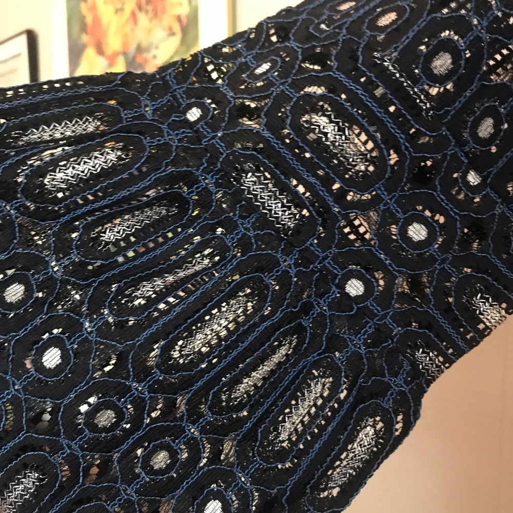 Formal top - Picture 3 of 3